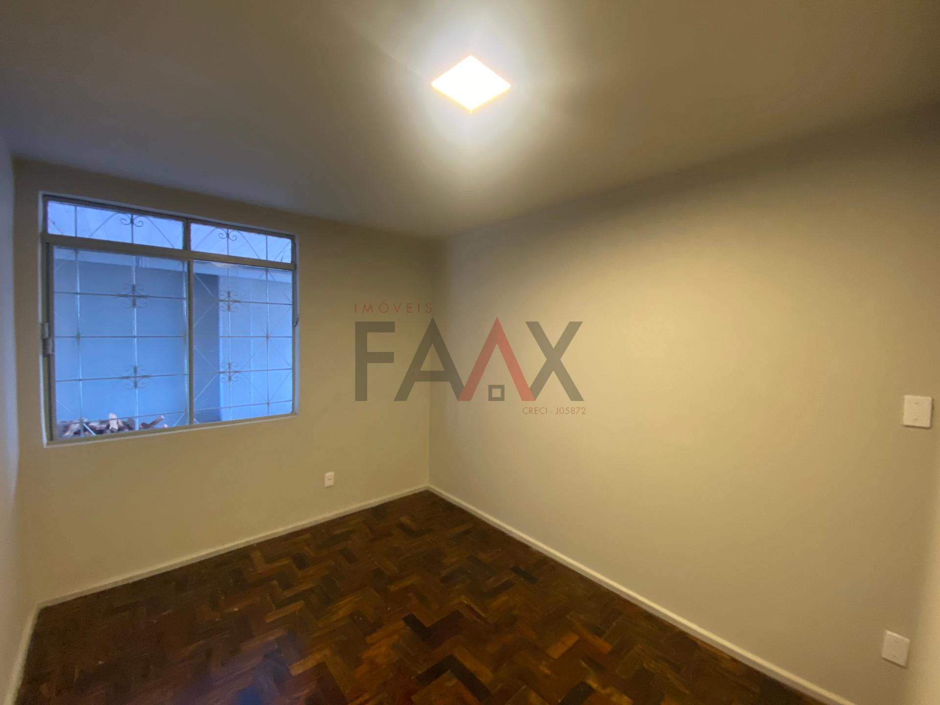 Casa para alugar com 2 quartos, 111m² - Foto 12