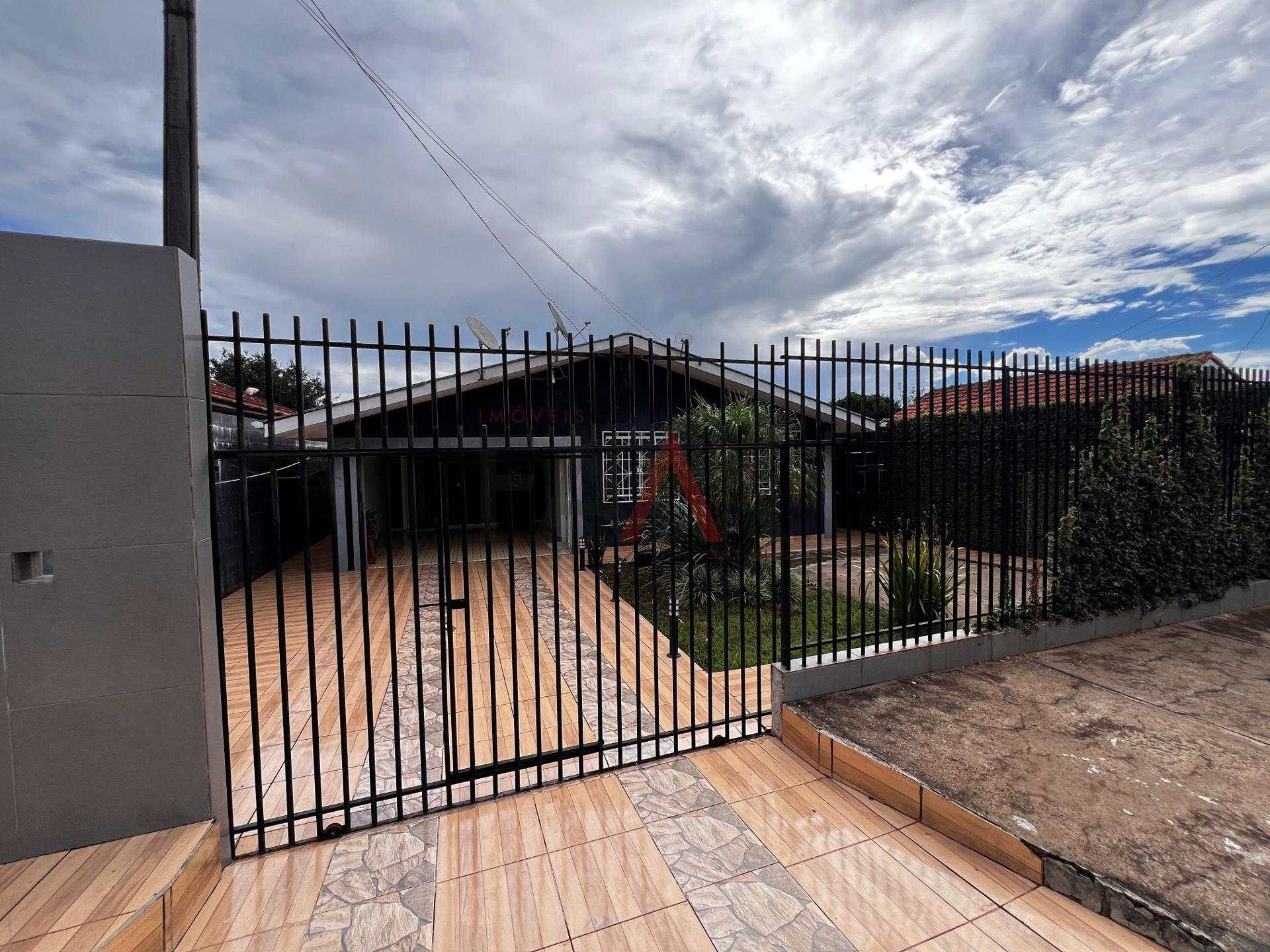 Casa Mobiliada Disponivel para Locação, no INDUSTRIAL, GUARAPU...