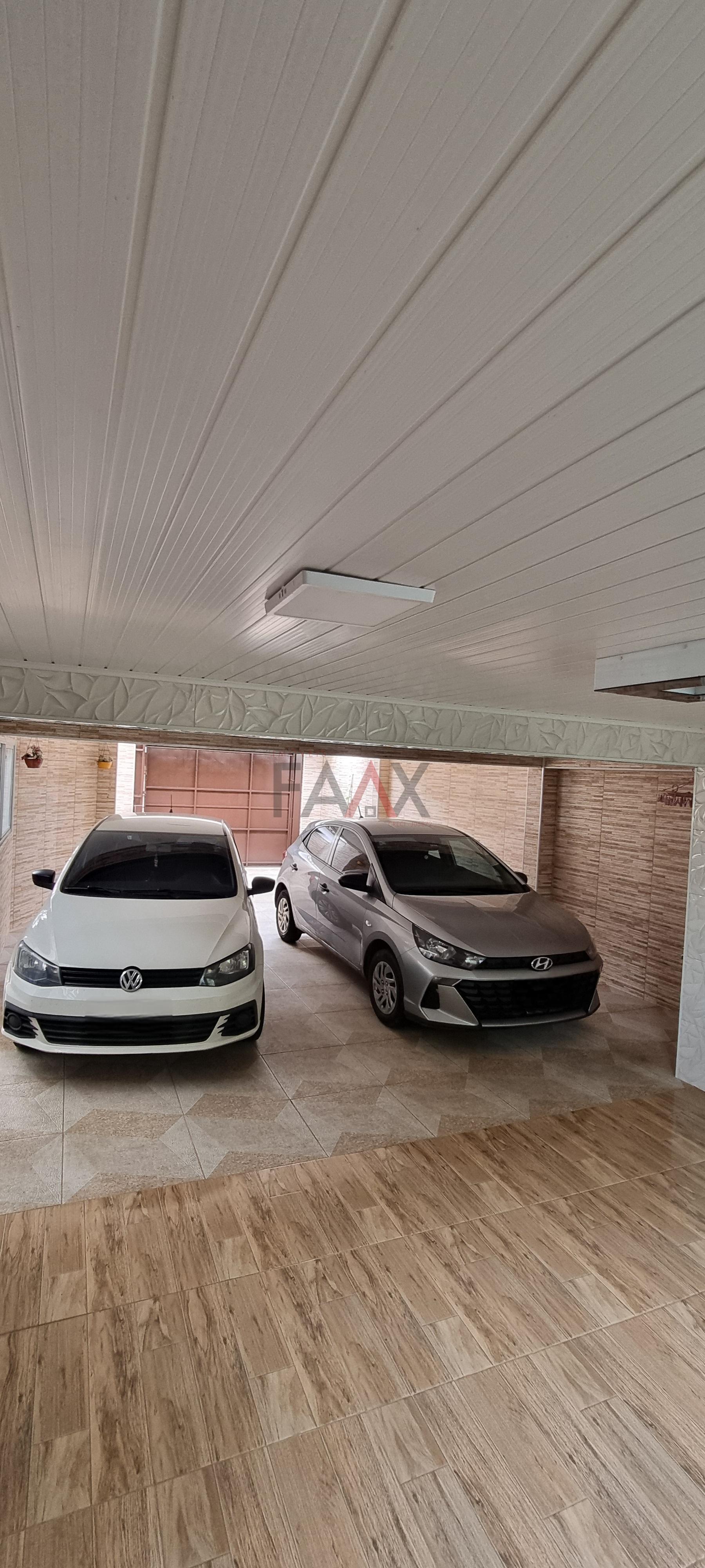 Casa, 3 quartos, 245 m² - Foto 3