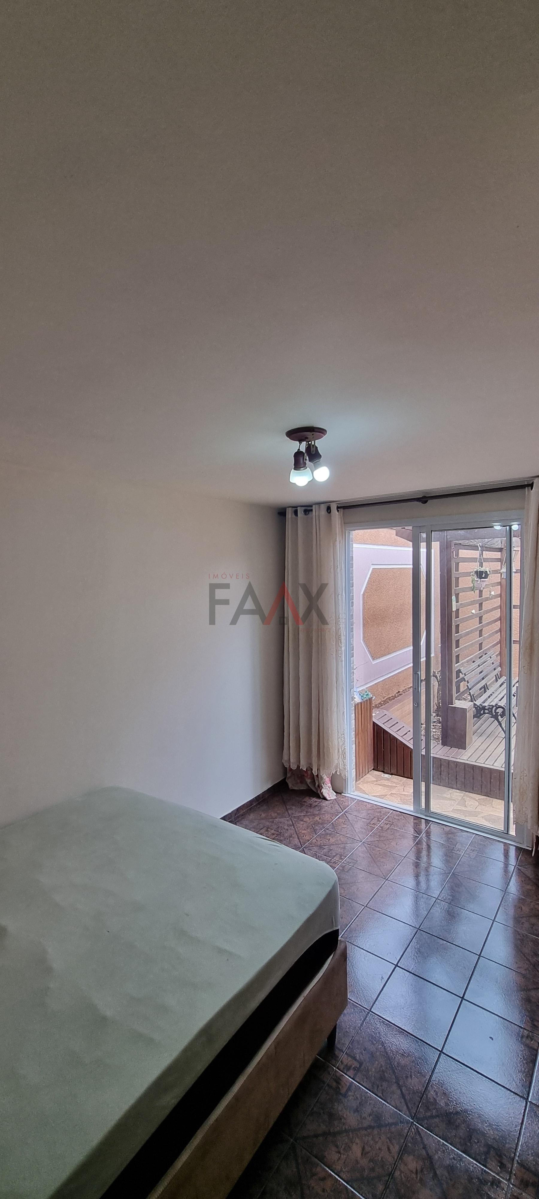 Casa, 3 quartos, 245 m² - Foto 34