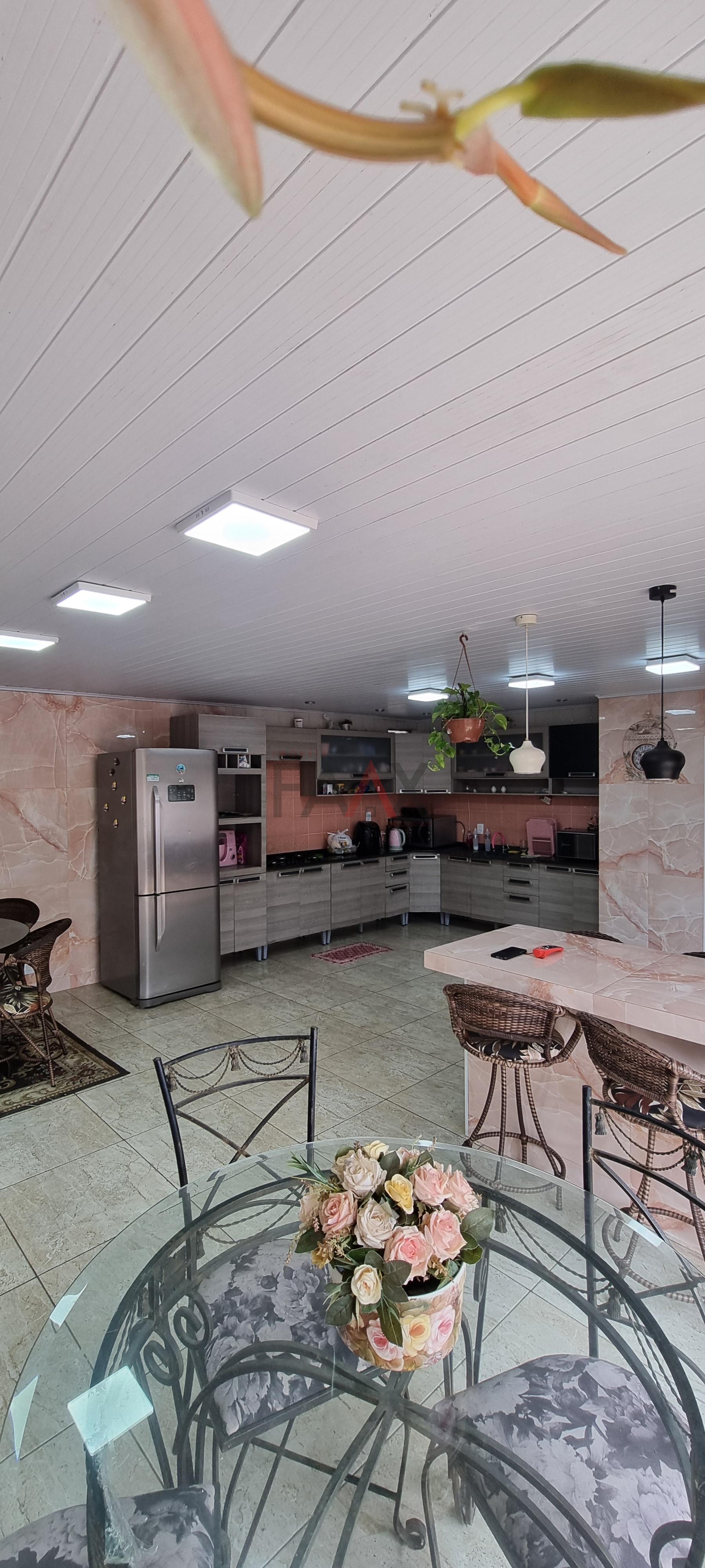 Casa, 3 quartos, 245 m² - Foto 43