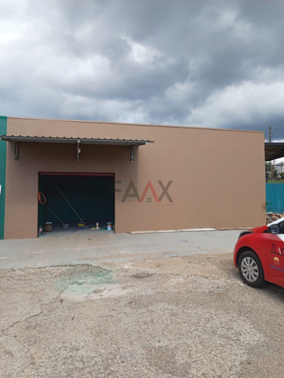 Prédio Inteiro - Foto 1