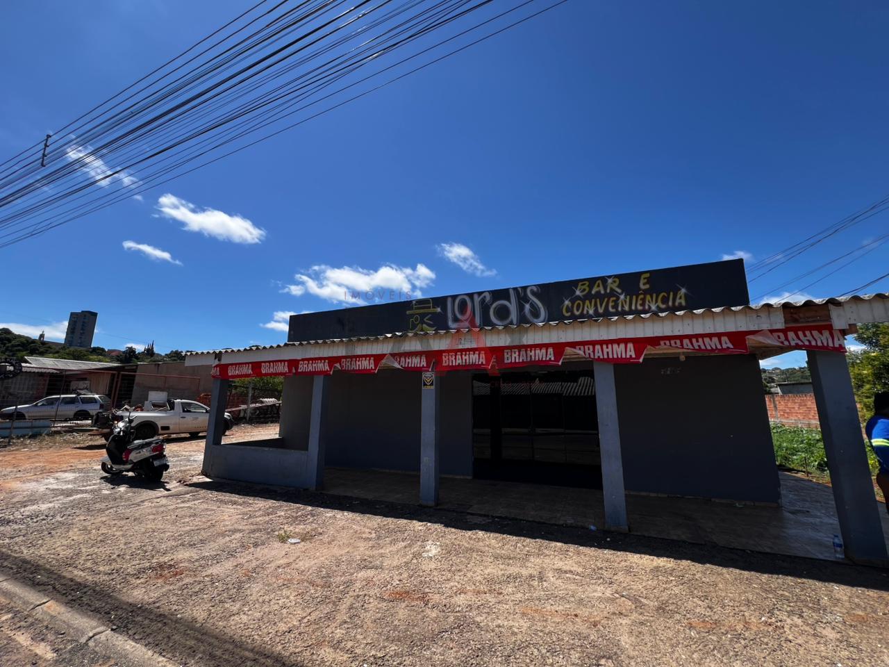 Prédio Inteiro - Foto 1