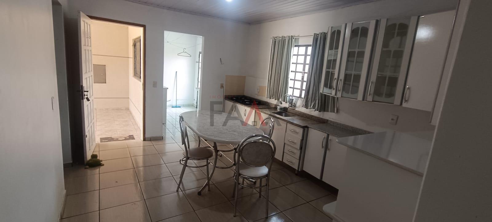 Casa, 3 quartos, 98 m² - Foto 4