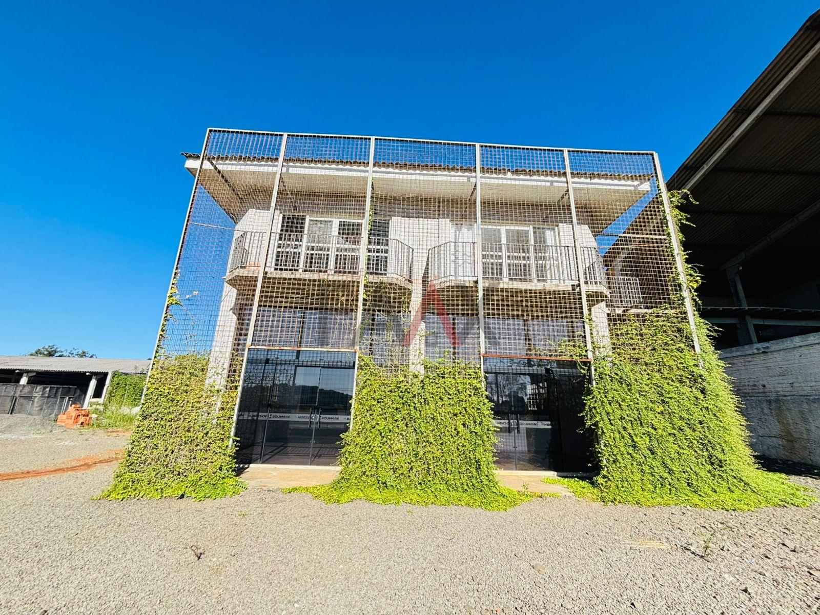 Sala Comercial para Locação em Frente à BR-277 com Terreno Amp...