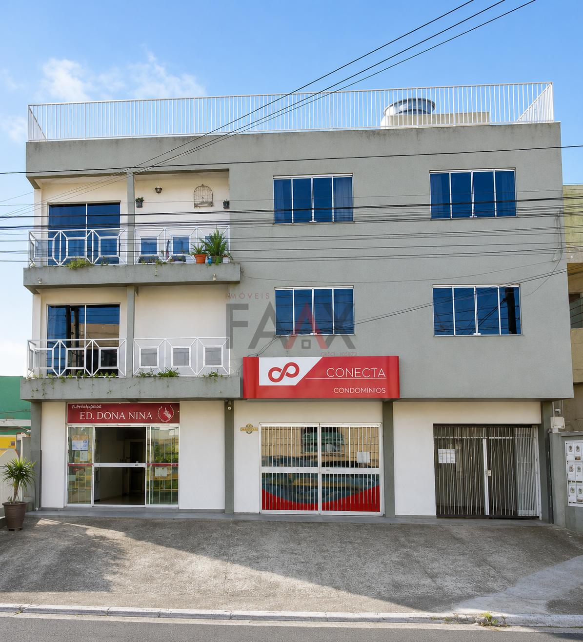 Apartamento à Venda no Bonsucesso com 2 Quartos e Garagem Coberta