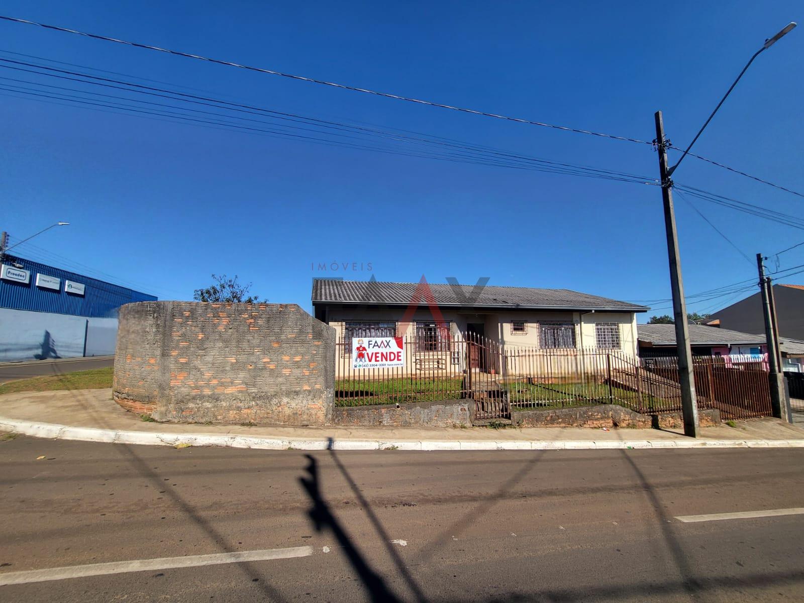 Imóvel de esquina à venda na principal avenida da Vila Carli!