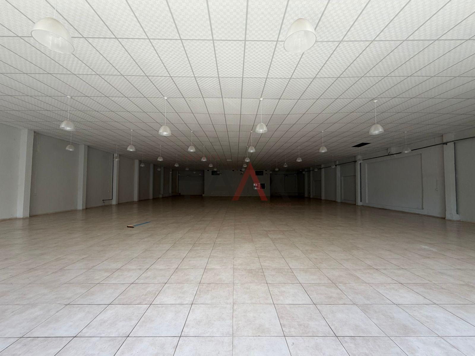 Sala-Conjunto, 898 m² - Foto 3