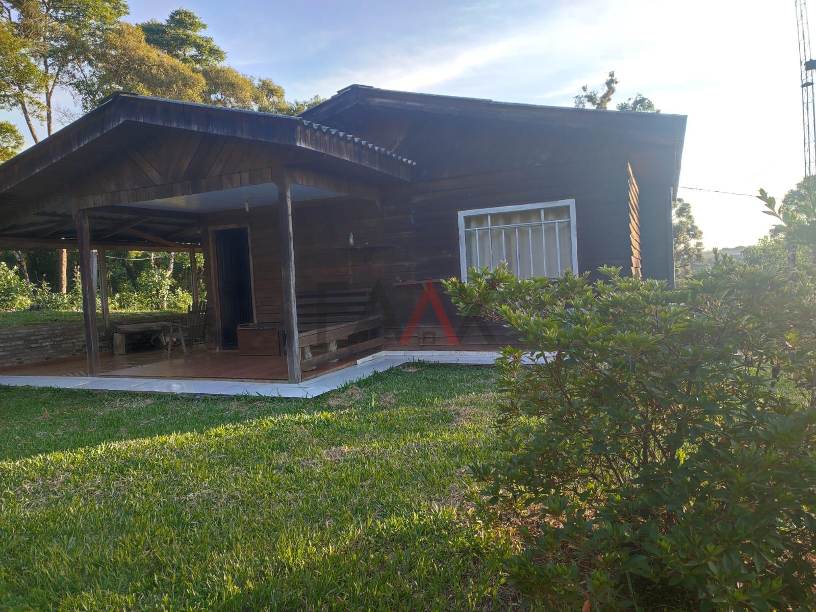 Sítio, 2 quartos, 98800 m² - Foto 1