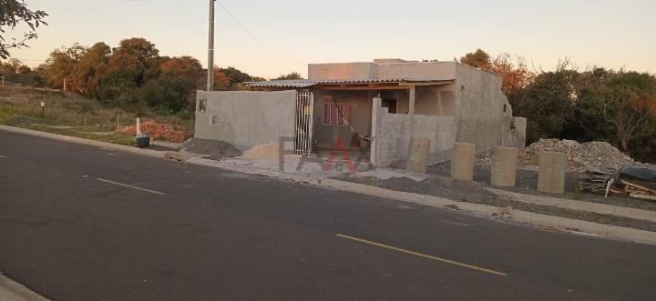 Casa à venda no crescente Bairru das Cerejeiras em Guarapuava PR