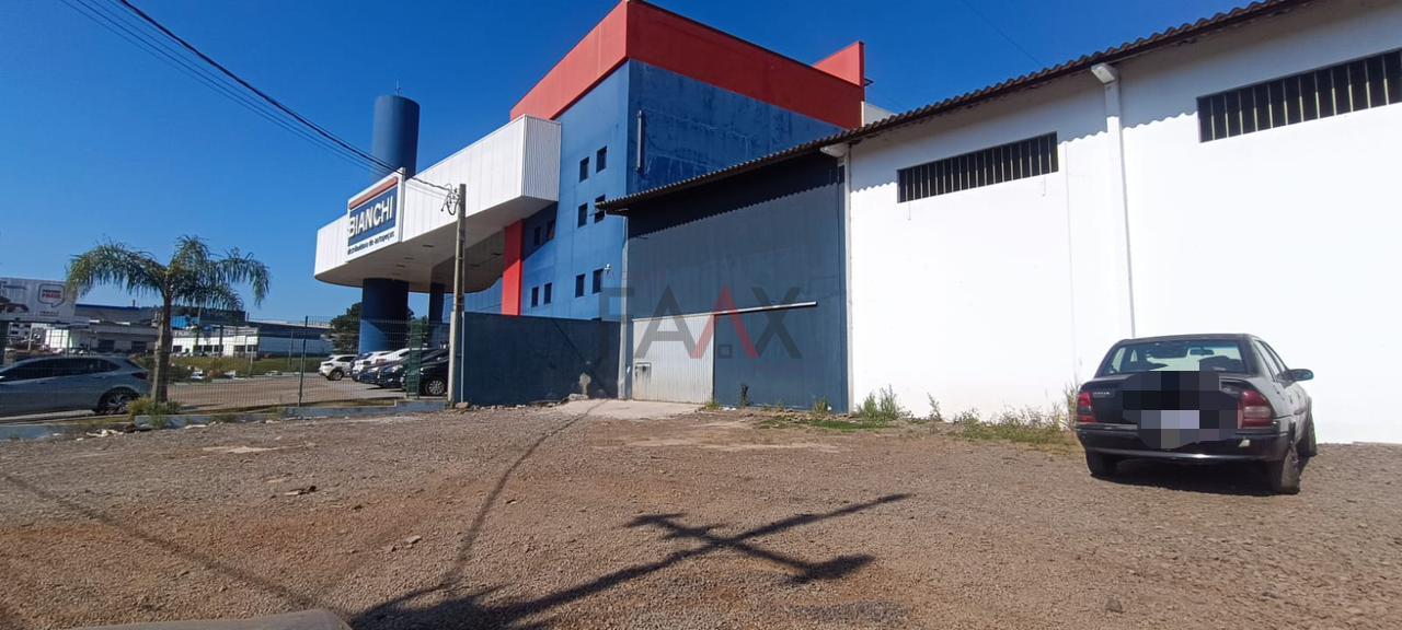 Barracão para Locação às Margens da BR-277  100m²  com  pátio ...