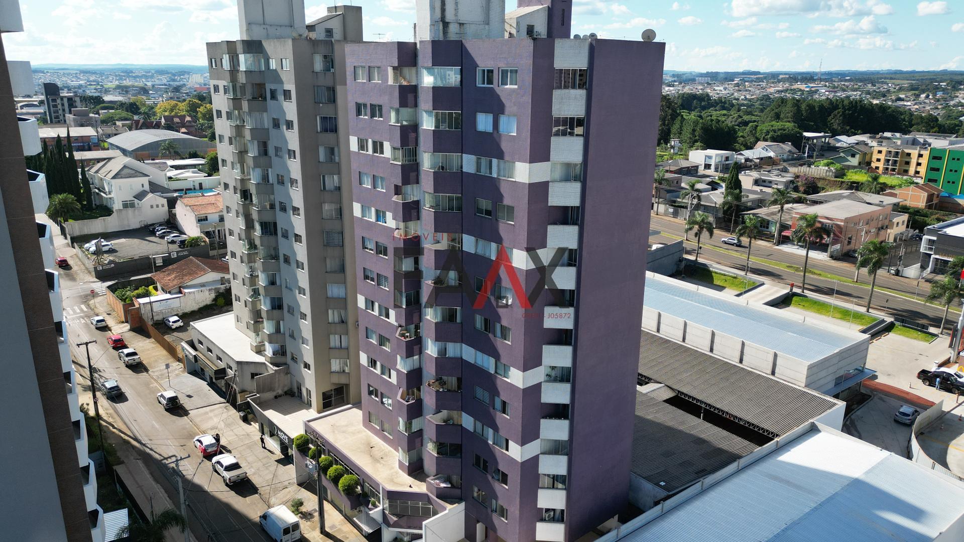 Apartamento para venda no Centro de Guarapuava com 1 suíte e 2...