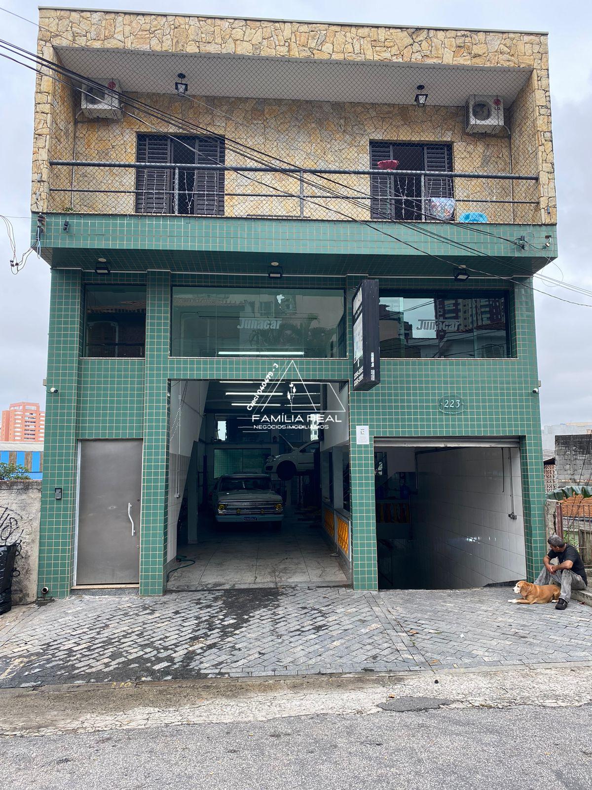 Casa Assobradada com 3 Suítes e Salão Comercial, VILA ANTONINA...