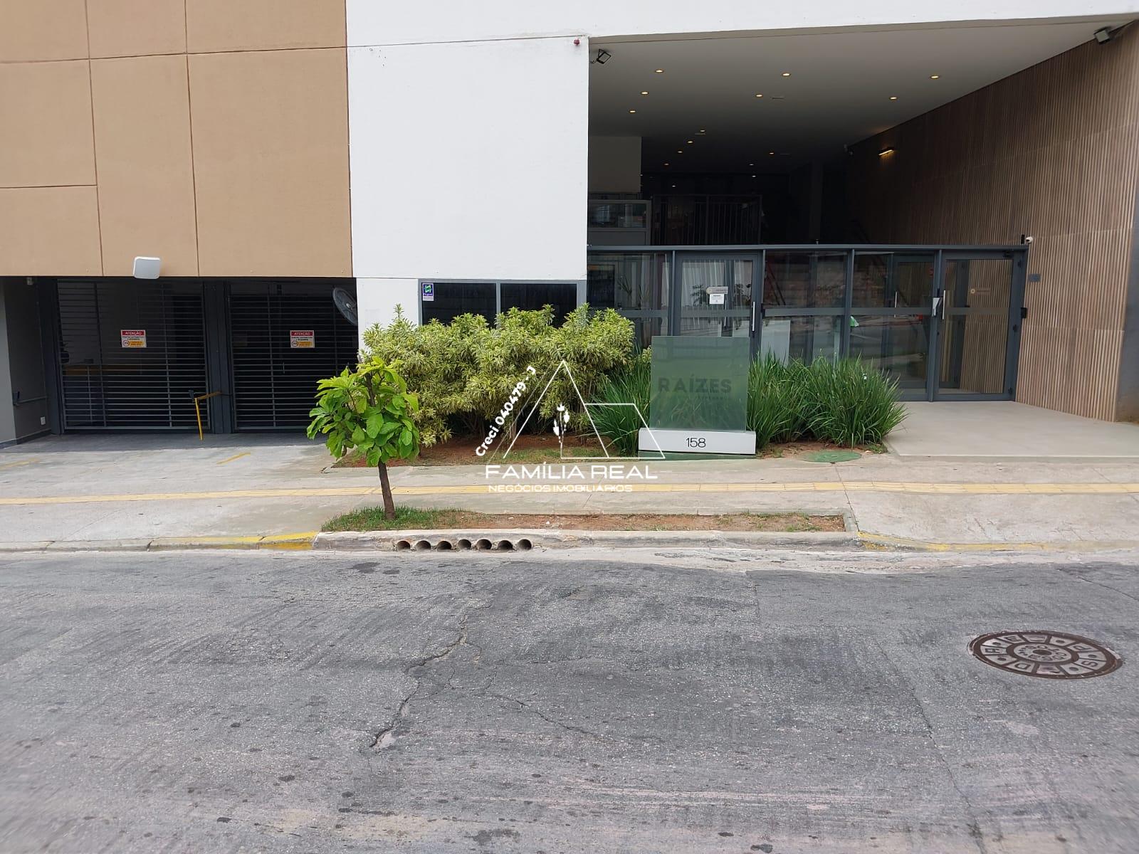 Apto c  2 Dorms, sendo 1 Suíte, 1 vaga à venda, VILA ESPERANÇA...