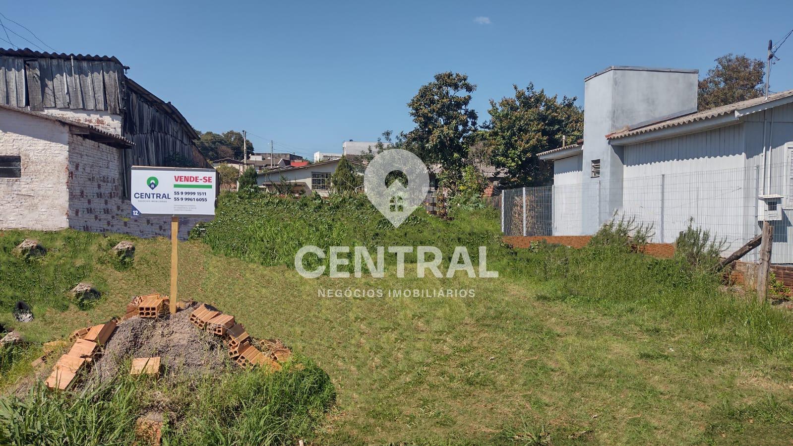 Terreno 11m  x 30m  No Bairro Seis de Maio, próximo ao posto I...