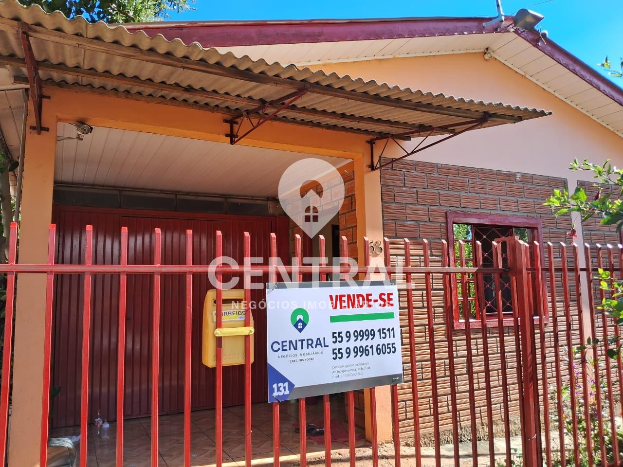 Linda Casa com 02 quartos, sala, cozinha, área de serviços, ga...