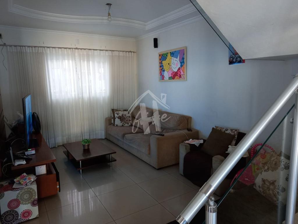 Casa com 172m  localizado no Parque Residencial ll Jundia?- SP