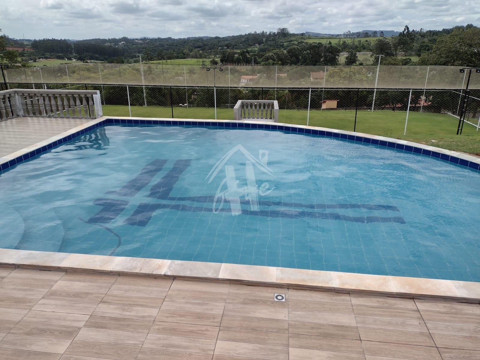 Ch?cara com 800m  localizada no Terras de Santa Cruz, Jundia?- SP