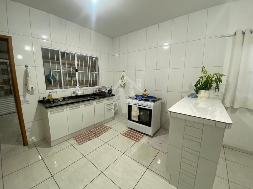 Casa a venda com 155m  localizada no Residencial Tosi em Itupe...