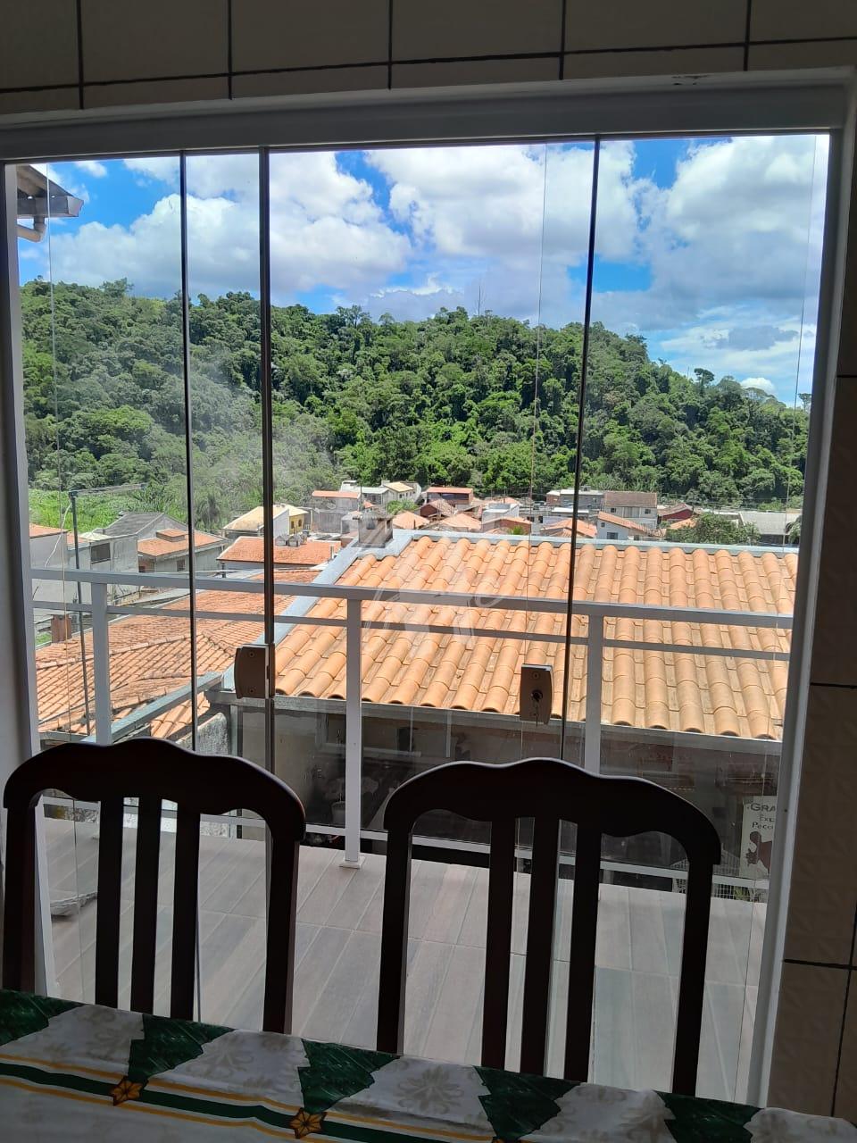 Casa de 250m  localizada Jardim das Palmeiras, Campo Limpo Pau...