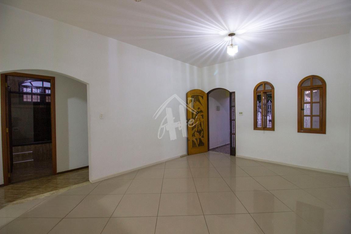 Casa a venda localizado no bairro Cidade Luiza com 260m  - Jun...