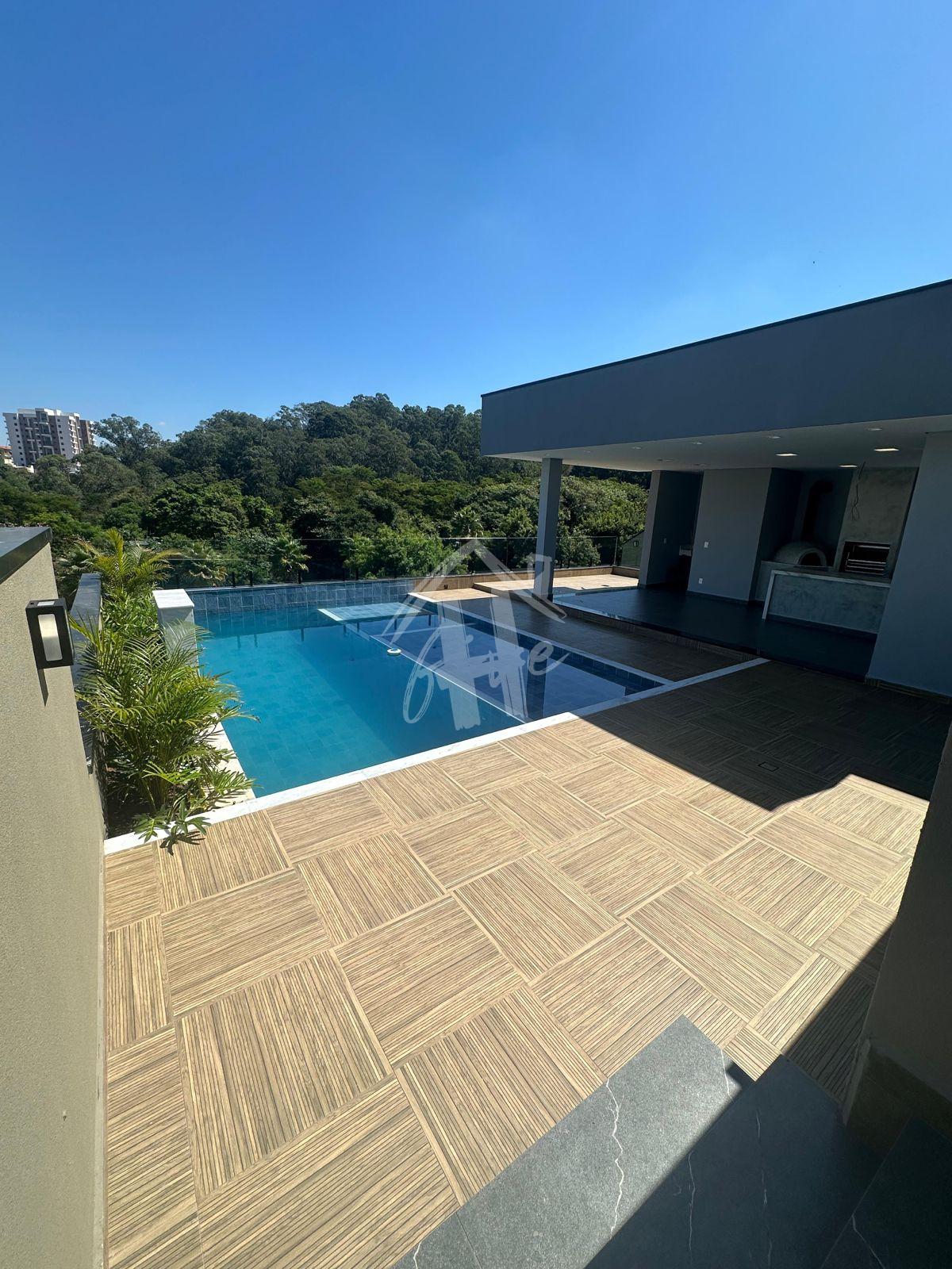 Casa ? venda com 3 su?tes  340m  e piscina no Condom?nio Bosqu...