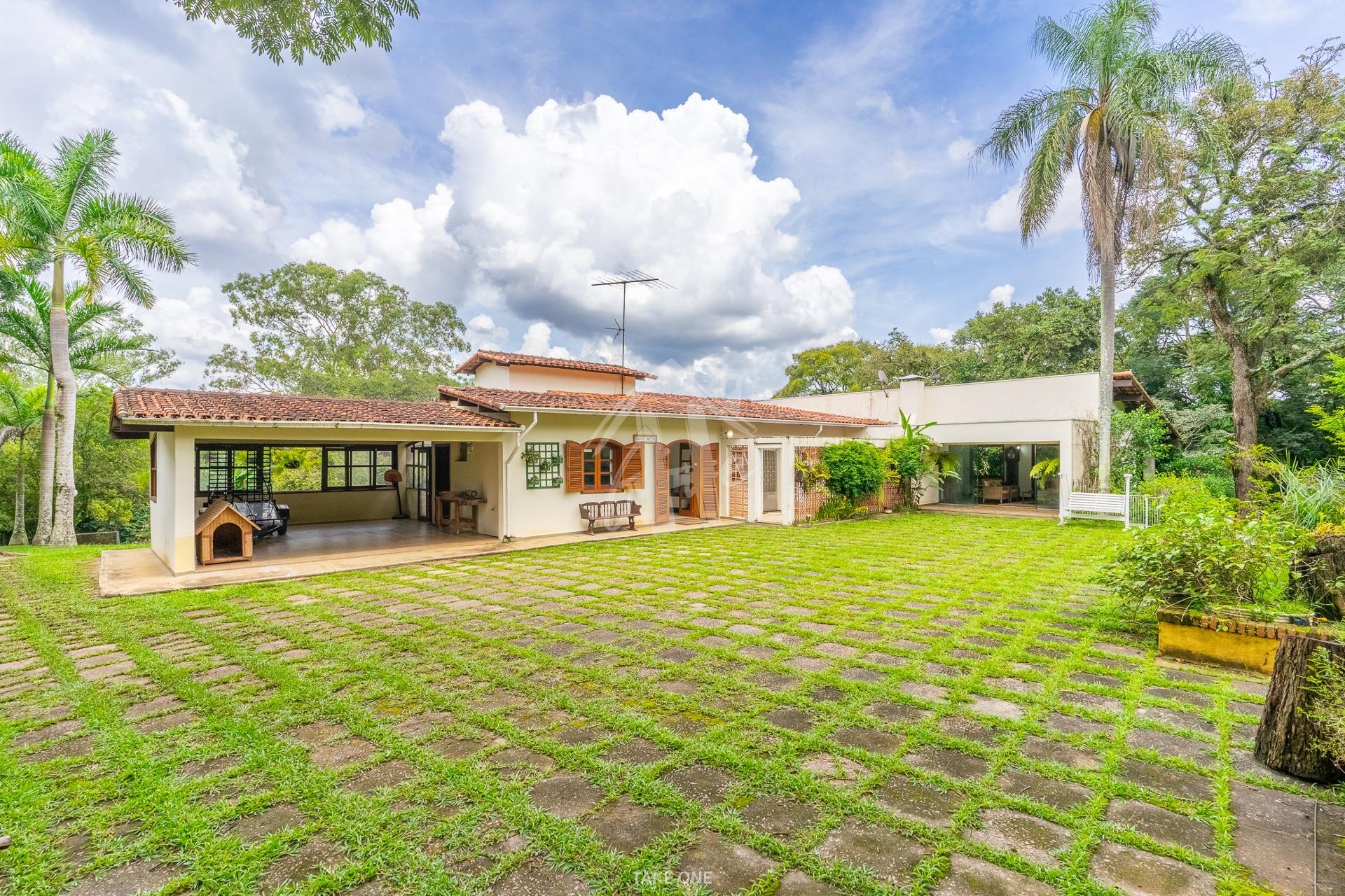 Ch?cara com 22.775m  4 quartos ? venda em Horto Florestal Jund...