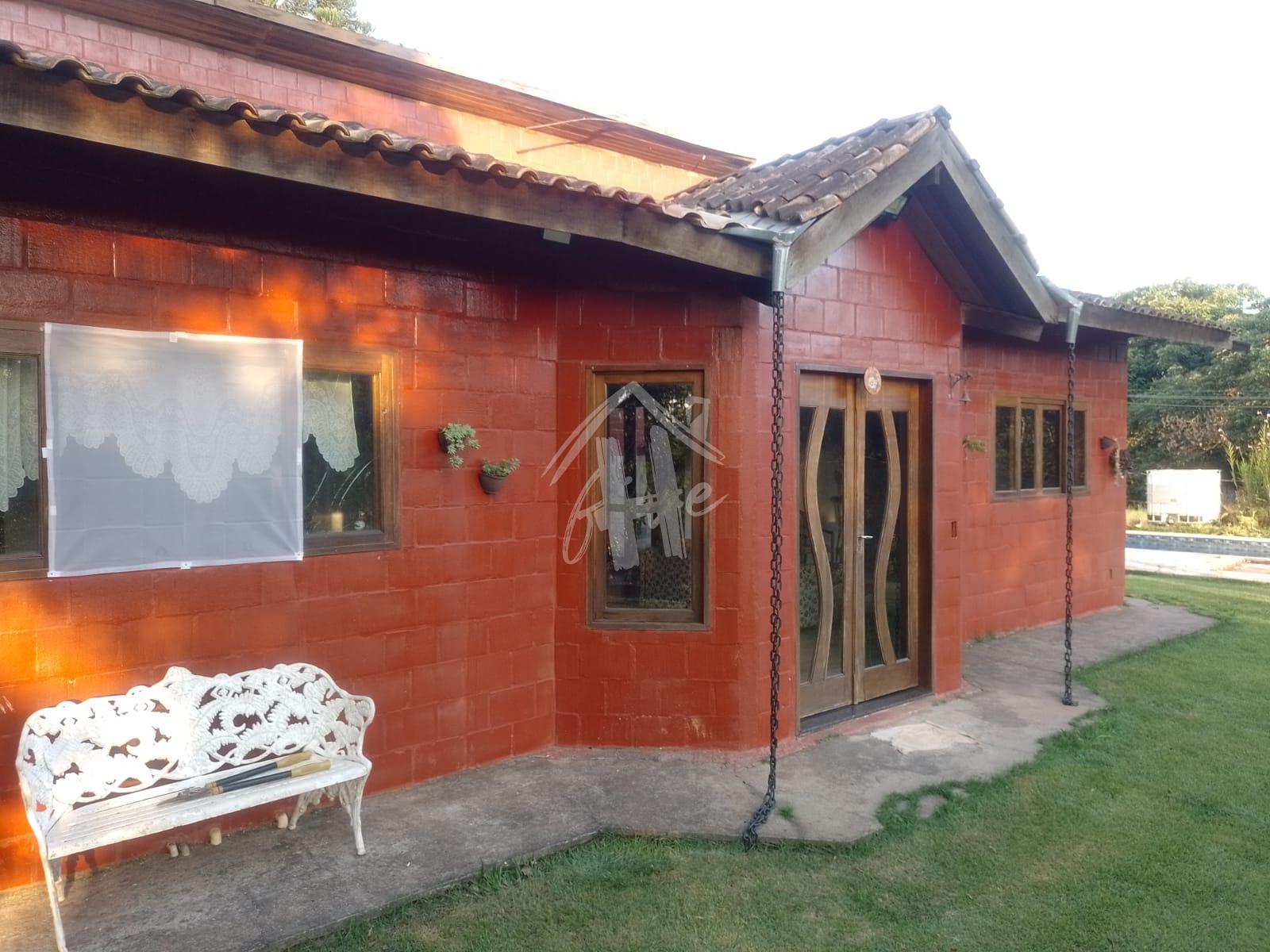 Casa a venda com 219m  no bairro Ville Sant James - Campo Limp...