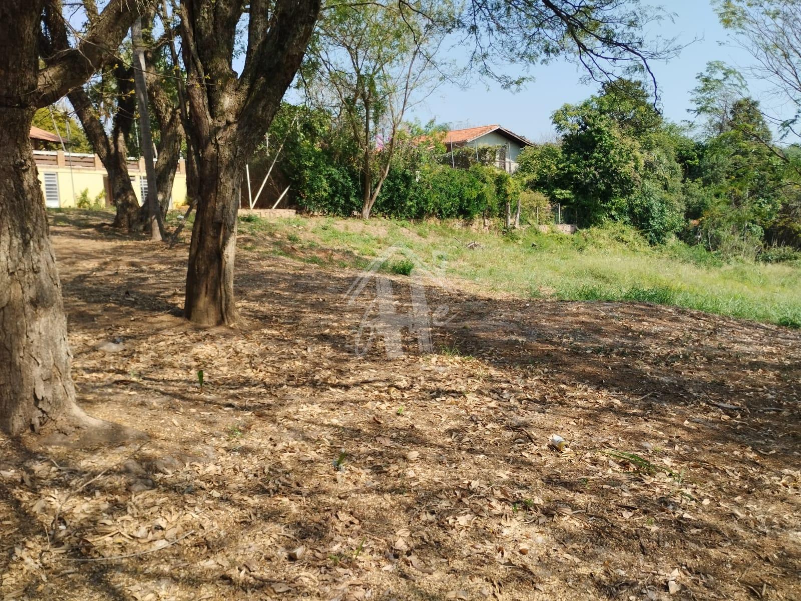 Terreno a venda localizado no Condom?nio Cafezal IV com 1.308m...
