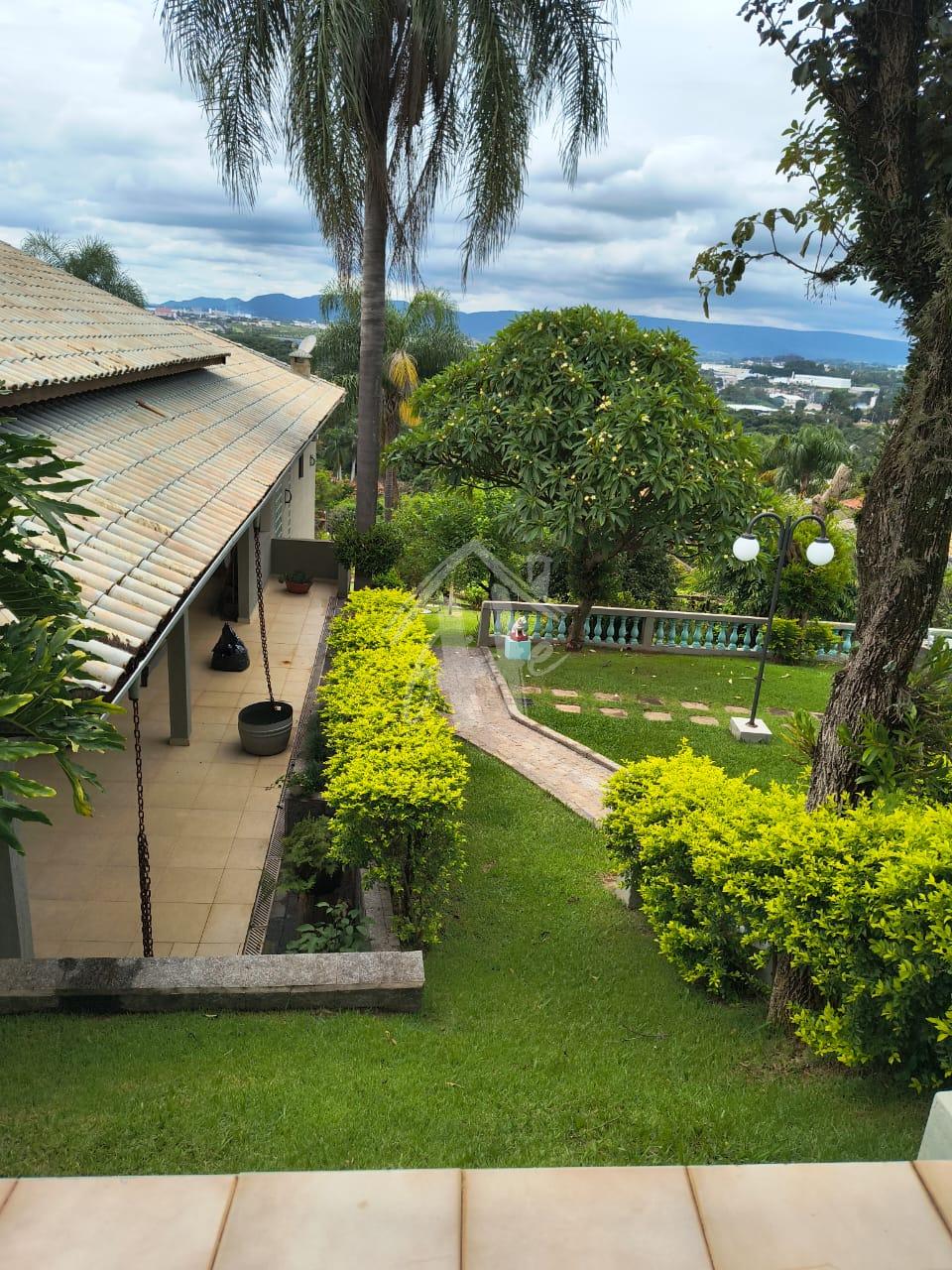 Casa a venda com 3.473m localizada no Bairro da Minas de Inhan...