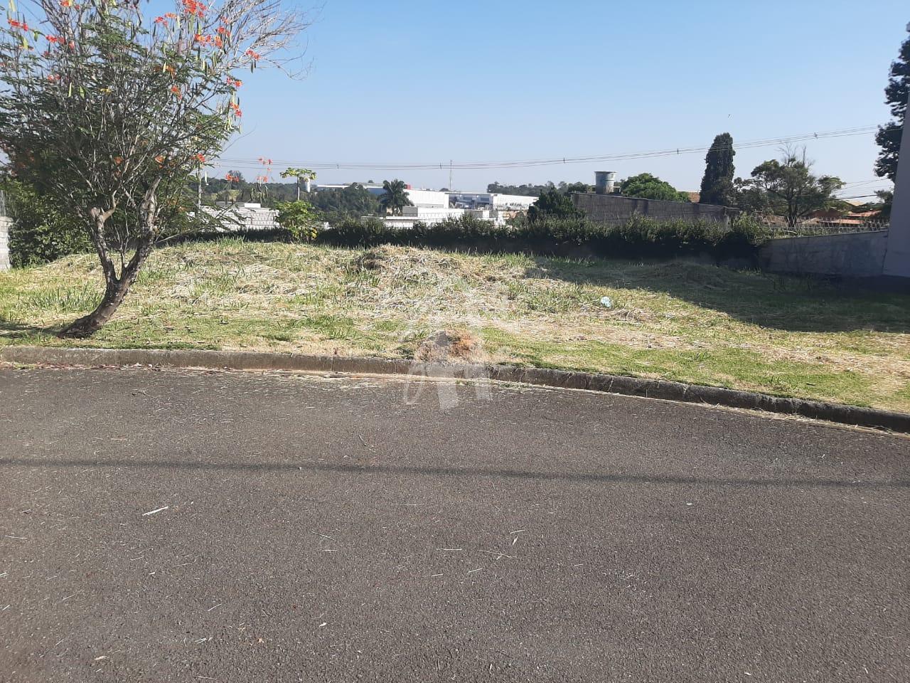 Terreno plano com 267,19m  no Condom?nio Terras de Genova - Ju...