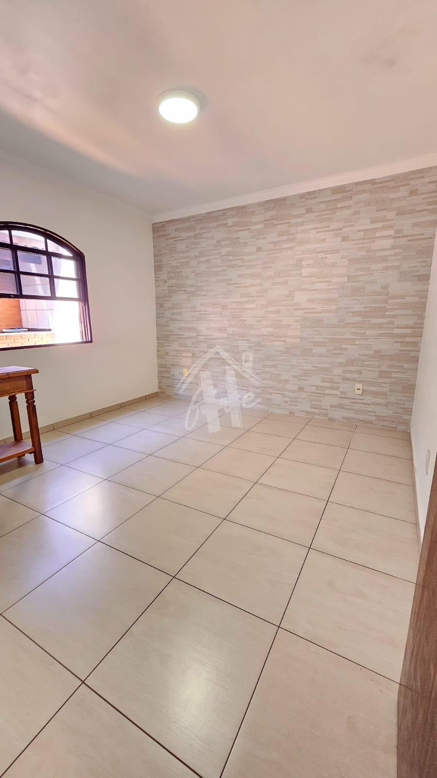 Casa com 210M  a venda no bairro Jardim Quintas das Videiras e...