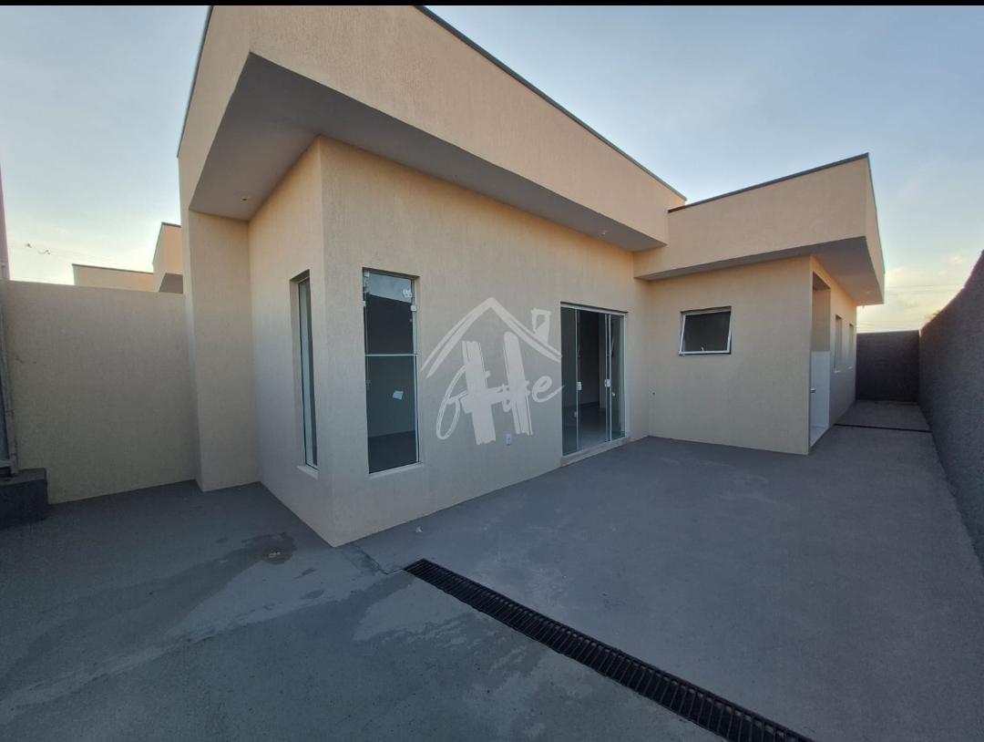 Casa de 72m  ? venda, localizada no bairro Nova Trieste, em Ja...