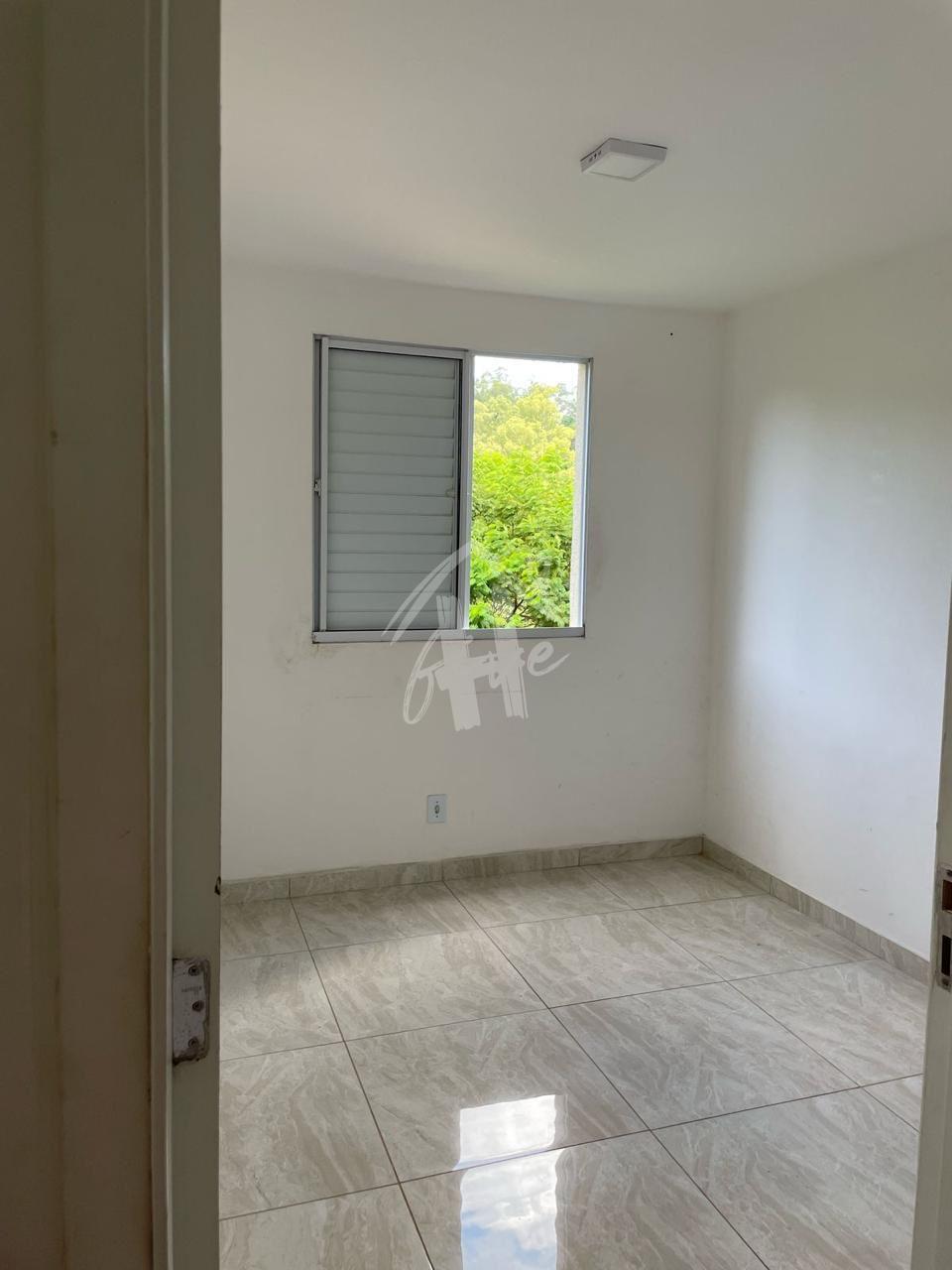 Apartamento a venda localizado no Condominio Reserva Mont Serr...