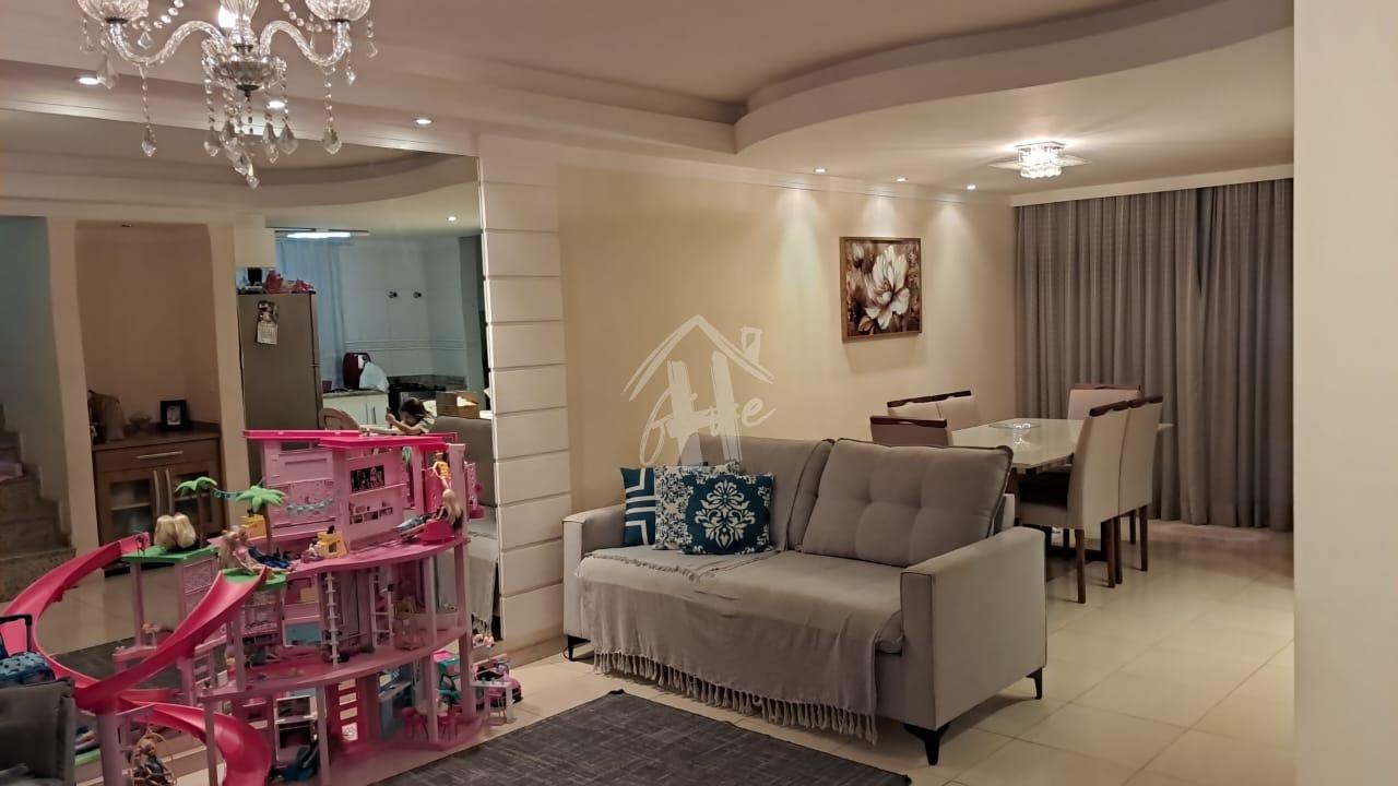 Excelente casa no Condom?nio Residencial Villaggio com 280m  e...