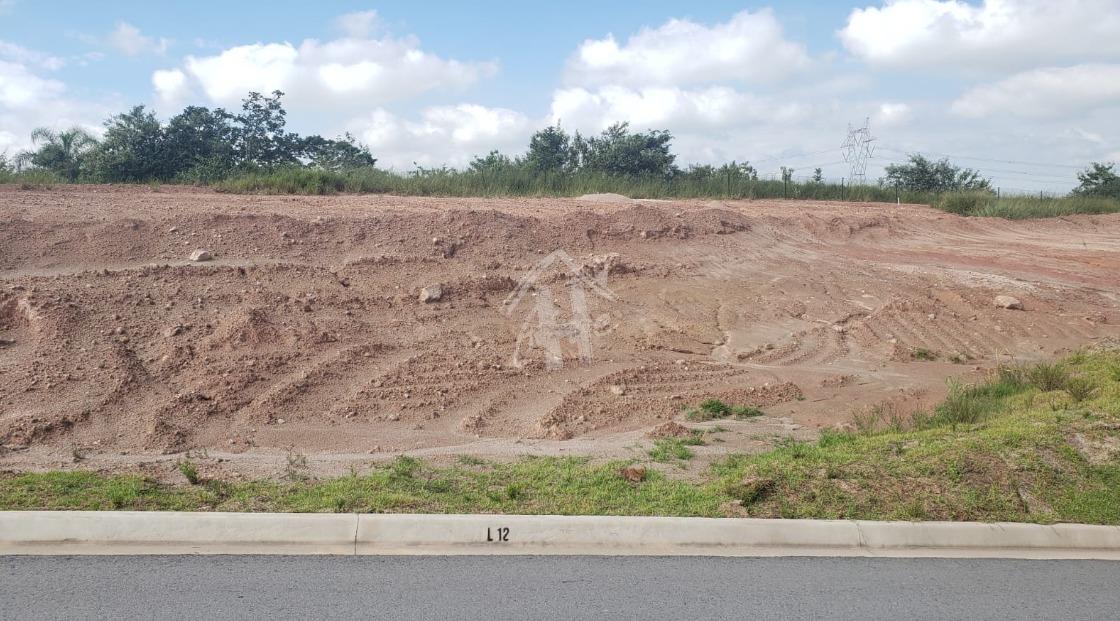 Terreno a venda com 420m  localizado no Bairro Corrupira em Ju...