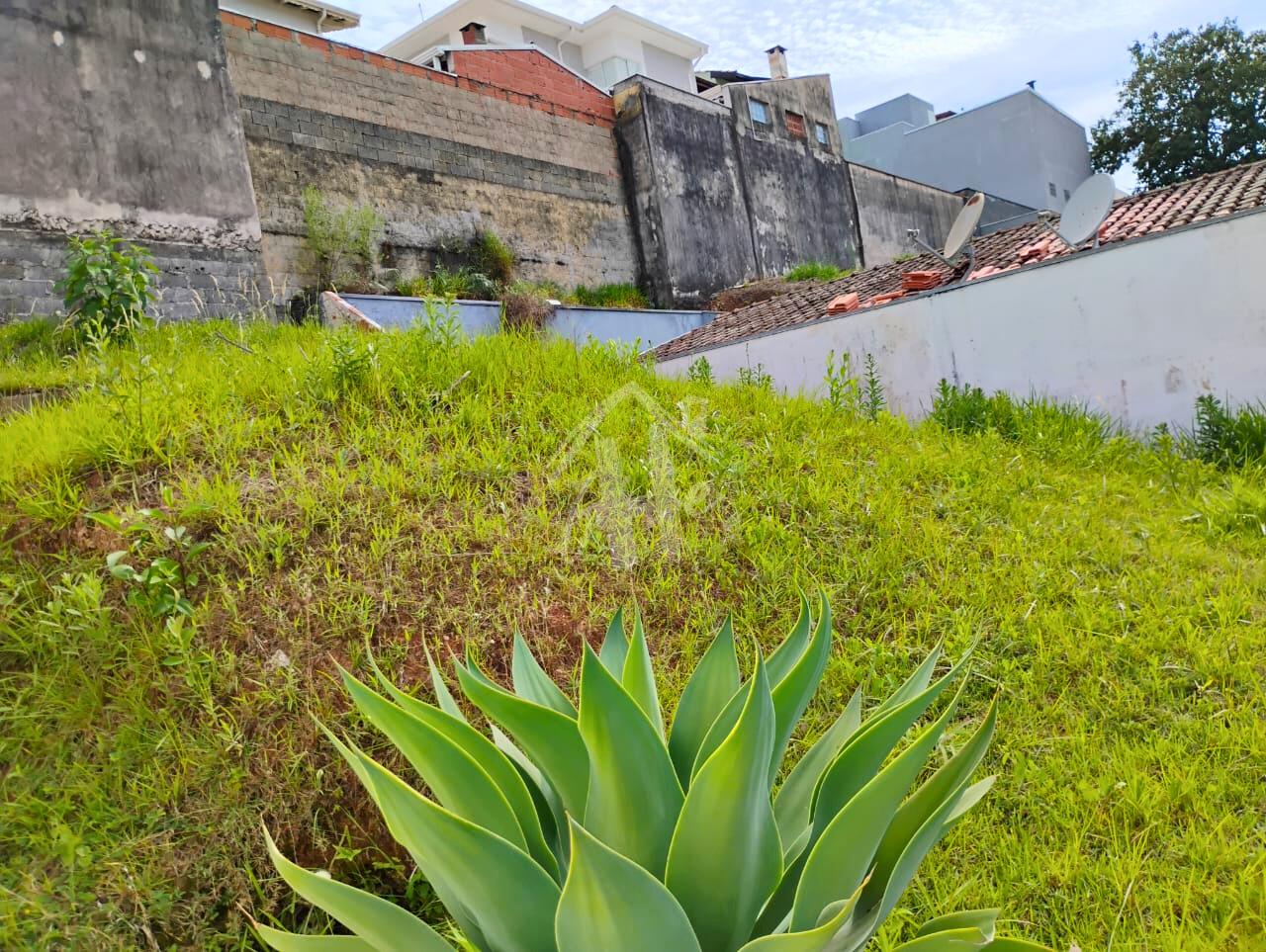 Terreno  condom?nio fechado com f?cil acesso a S?o Paulo e Jun...