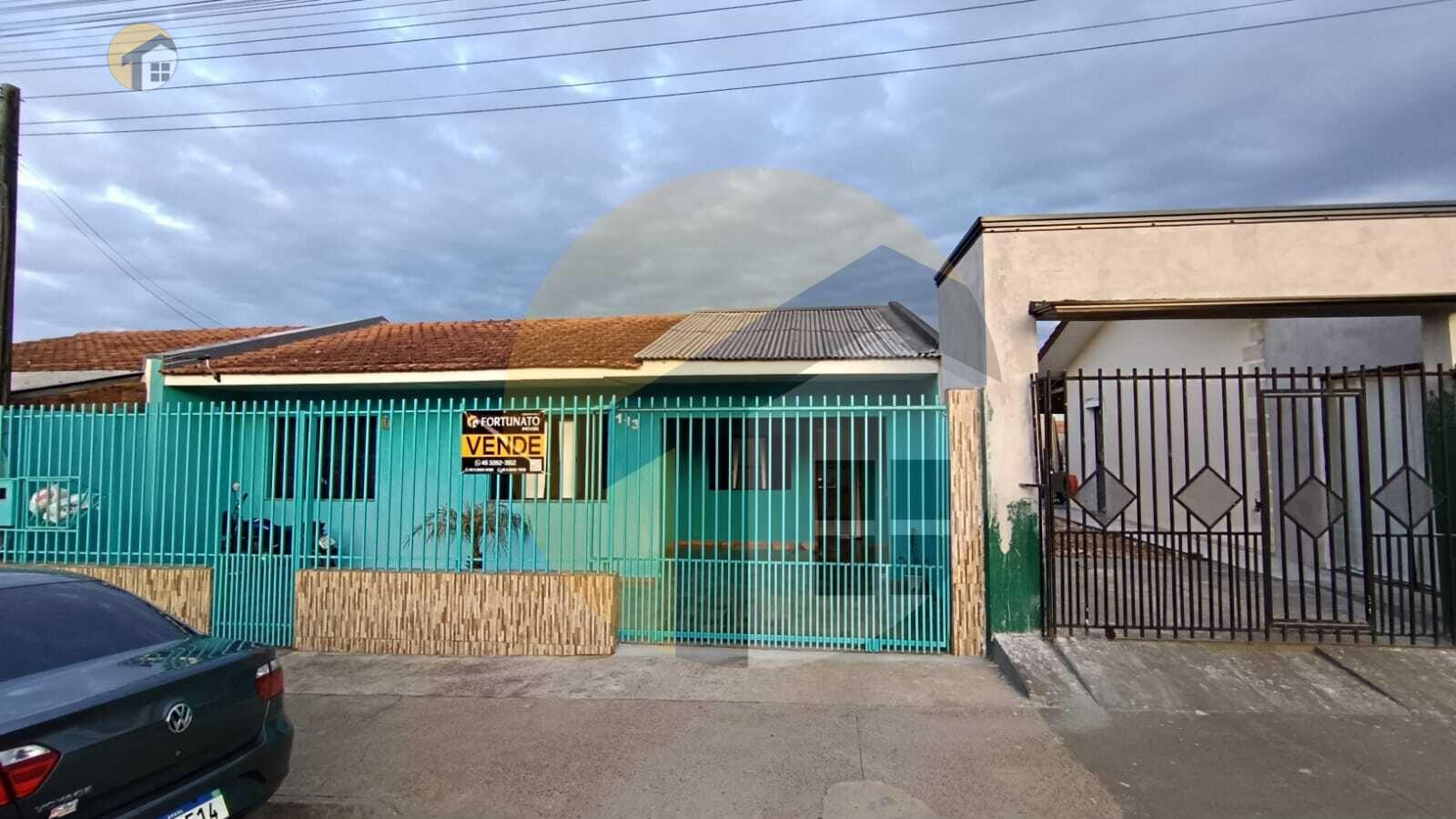 VENDE-SE CASA