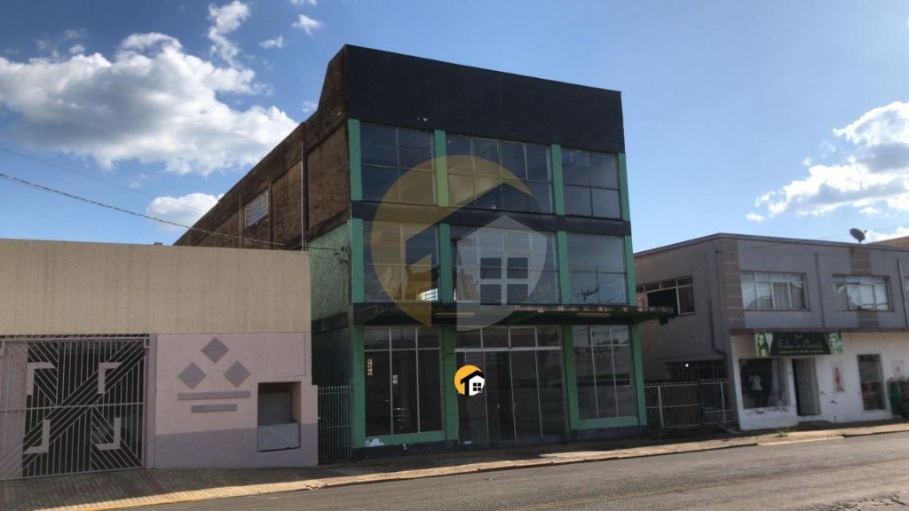 VENDE-SE PRÉDIO COMERCIAL