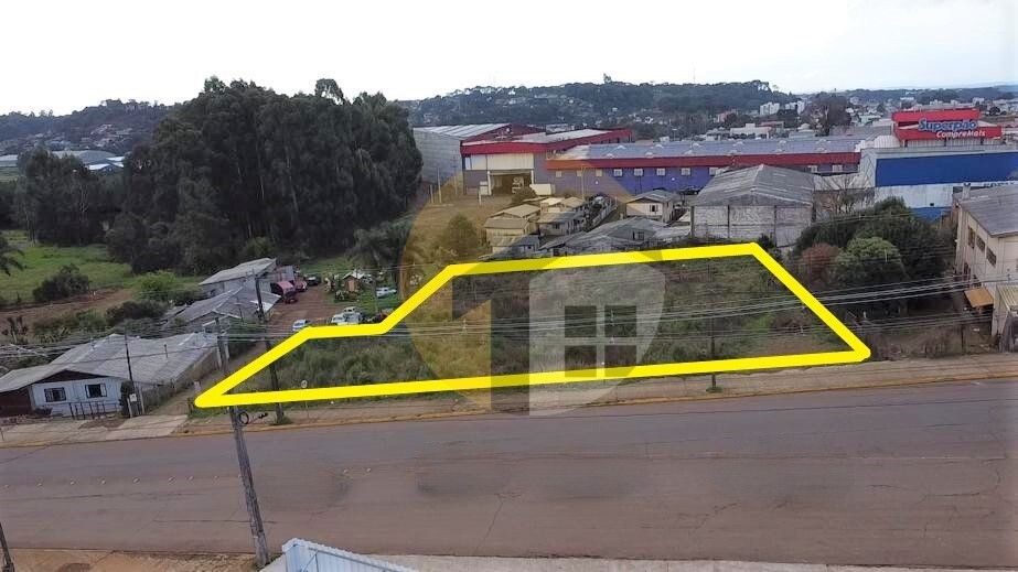 VENDE-SE TERRENO