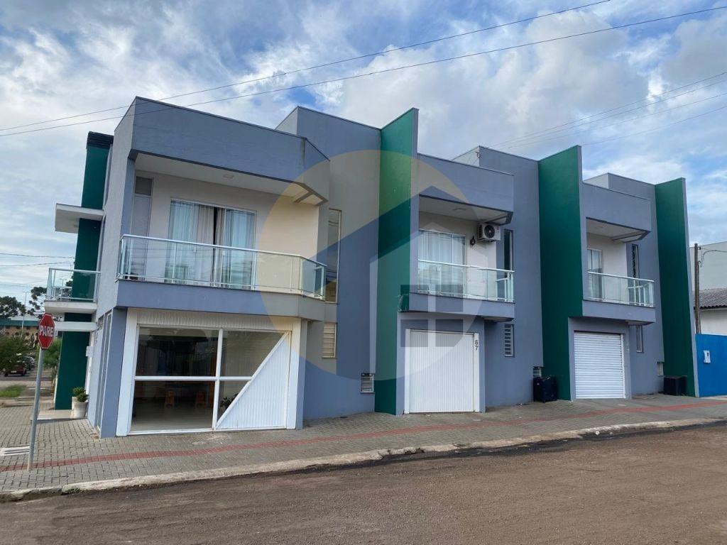 VENDE-SE SOBRADO, ÓTIMA LOCALIZAÇÃO