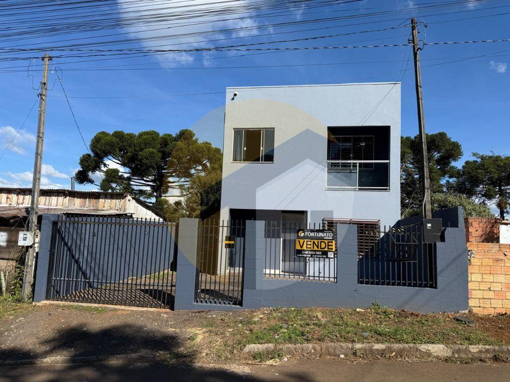 VENDE-SE SOBRADO