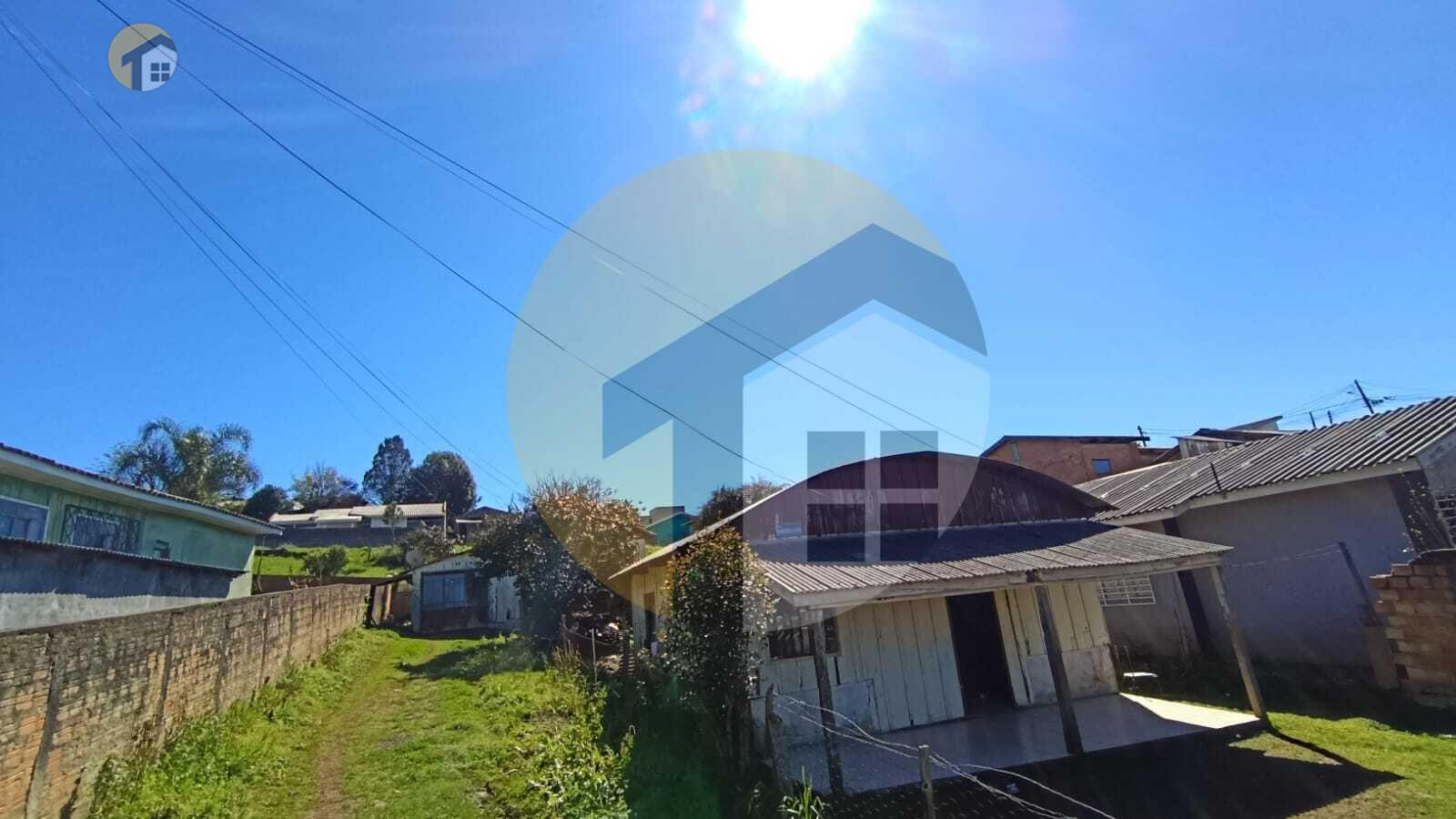 VENDE-SE CASA