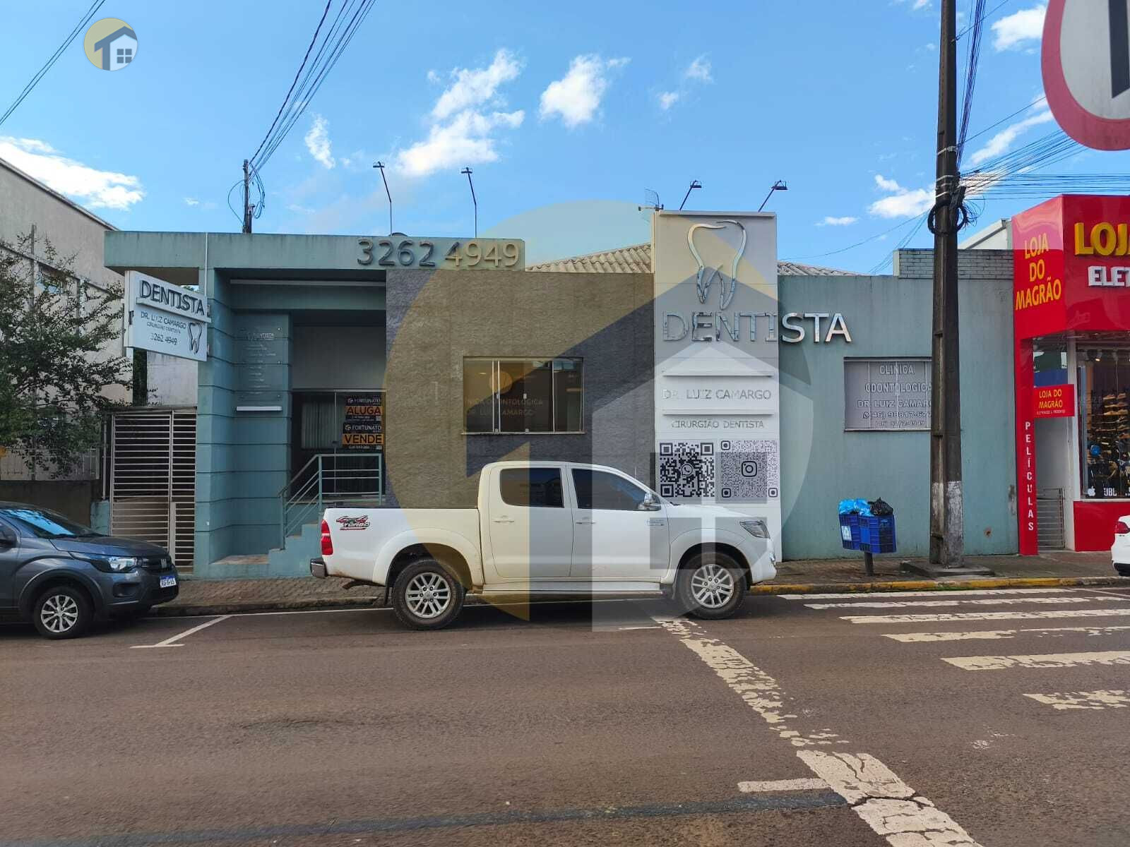 VENDE-SE SALA COMERCIAL