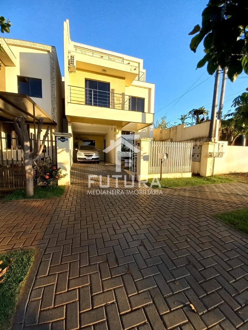 Sobrado à venda, NAZARÉ, MEDIANEIRA - PR