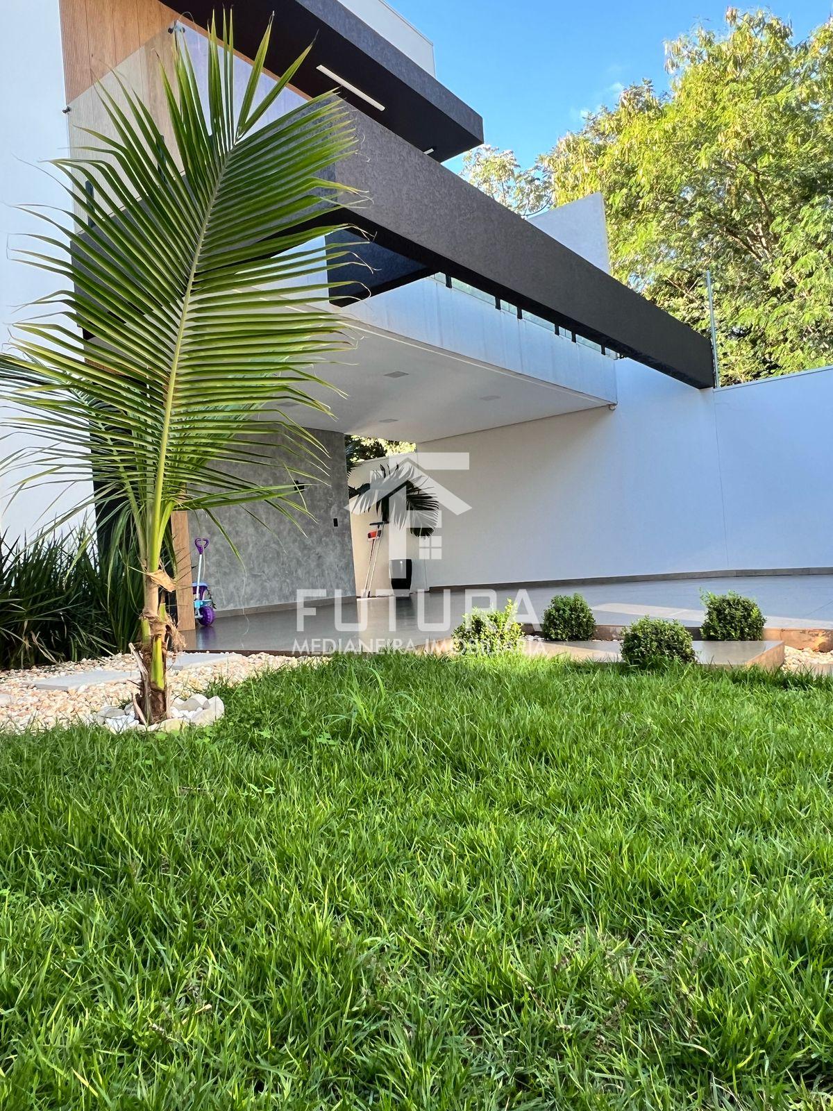 Sobrado à venda, 3 quartos, 5 vagas garagem, LOT. VILA VERDE, MEDIANEIRA - PR