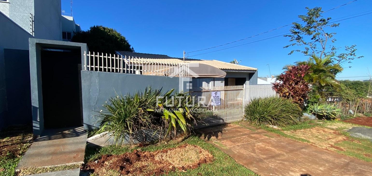 Casa ótima localização, com piscina e muito espaço, CIDADE ALTA, MEDIANEIRA - PR