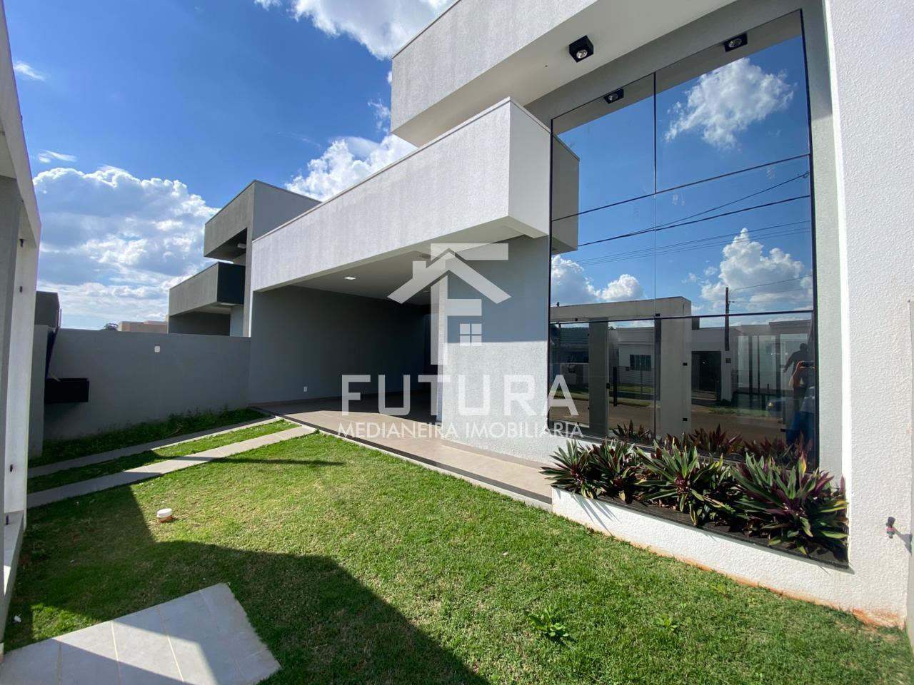 Casa COM PISCINA, 3 QUARTOS, LOT. PUERARI, CONDÁ, MEDIANEIRA - PR
