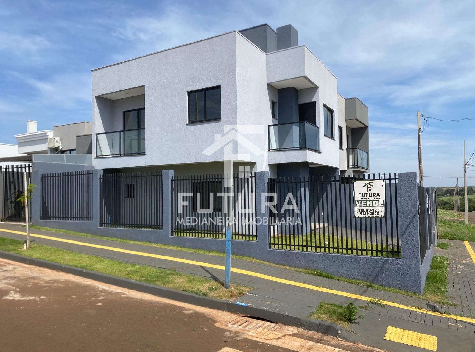 Sobrado com 3 dormitórios à venda, IPÊ, MEDIANEIRA - PR