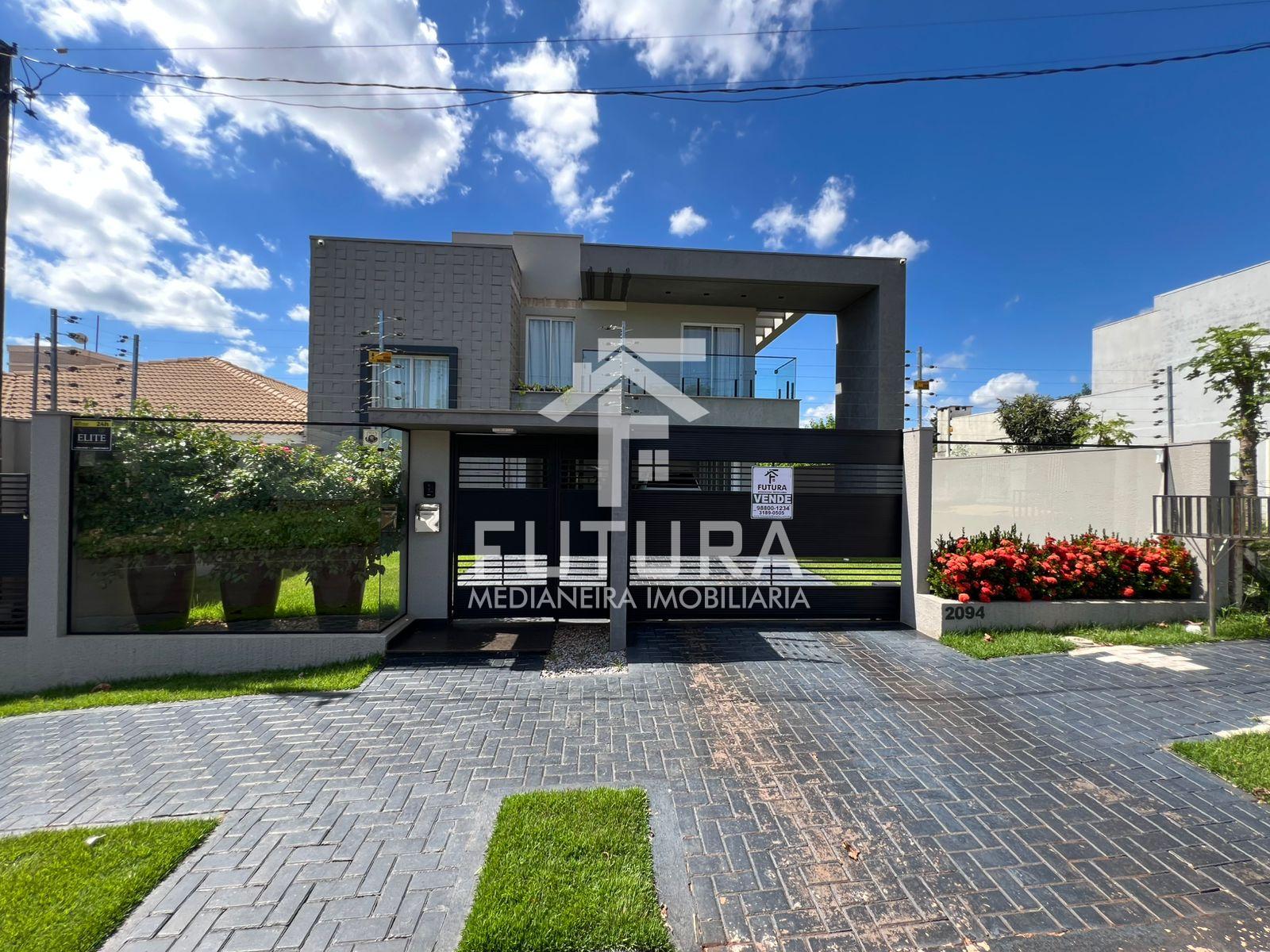 Sobrado Alto Padrão, 2 suítes   1 quarto, MEDIANEIRA - PR